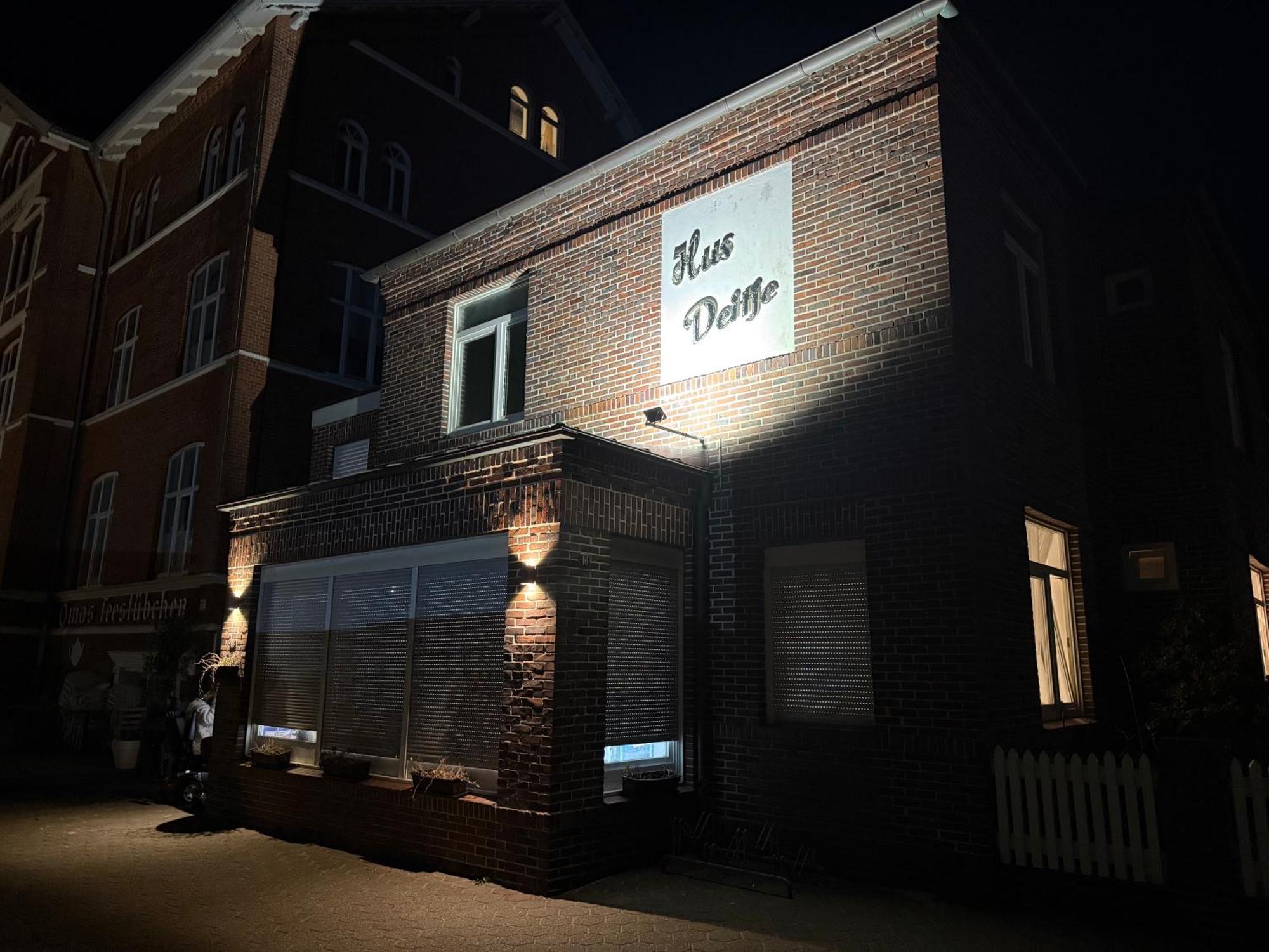 ホテル Haus Deitje ボルクム エクステリア 写真